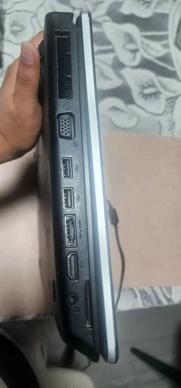 Notebook Lenovo ThinkPad E420 usado - 2