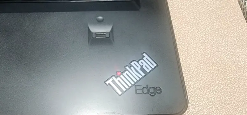 Notebook Lenovo ThinkPad E420 usado - 3