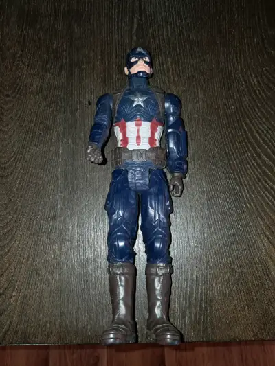 Figura de acción Capitán América - miniatura 1