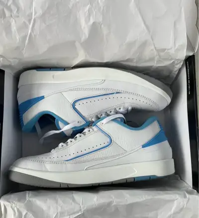Jordan 2 UNC Originales - miniatura 1