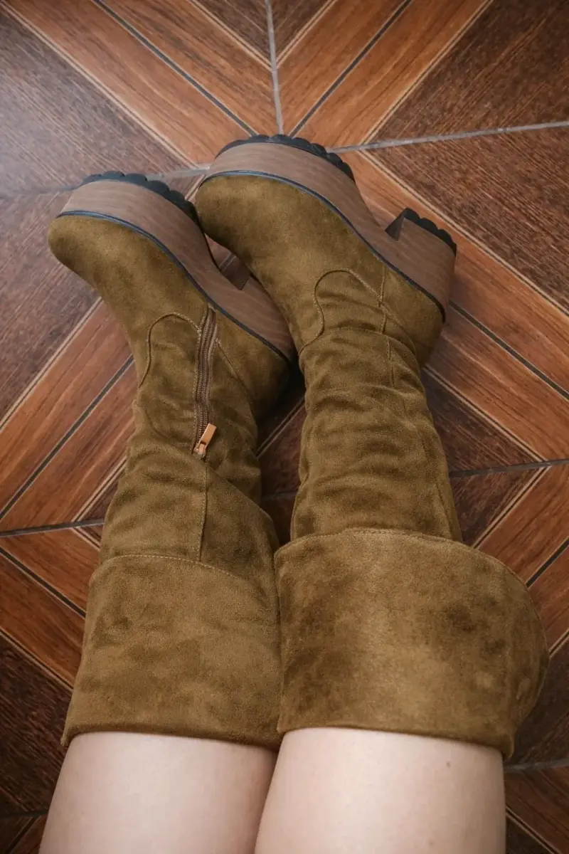 Botas altas café plataforma - 2