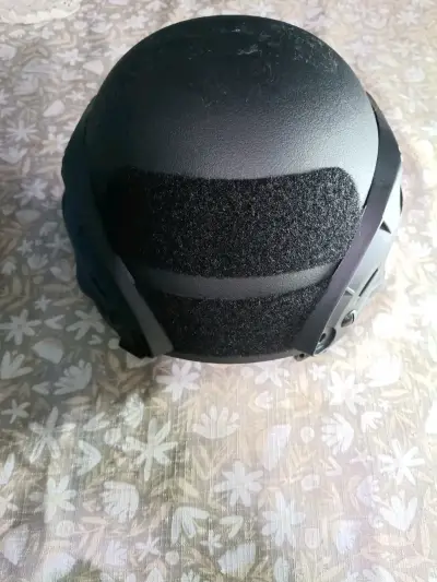 Casco táctico negro - miniatura 1