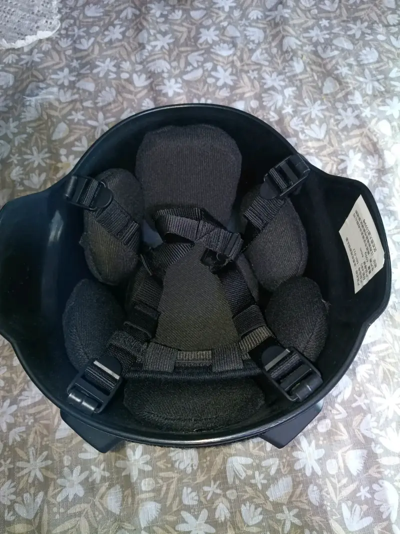 Casco táctico negro - 4