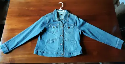 Chaqueta de mezclilla clásica mujer - miniatura 1