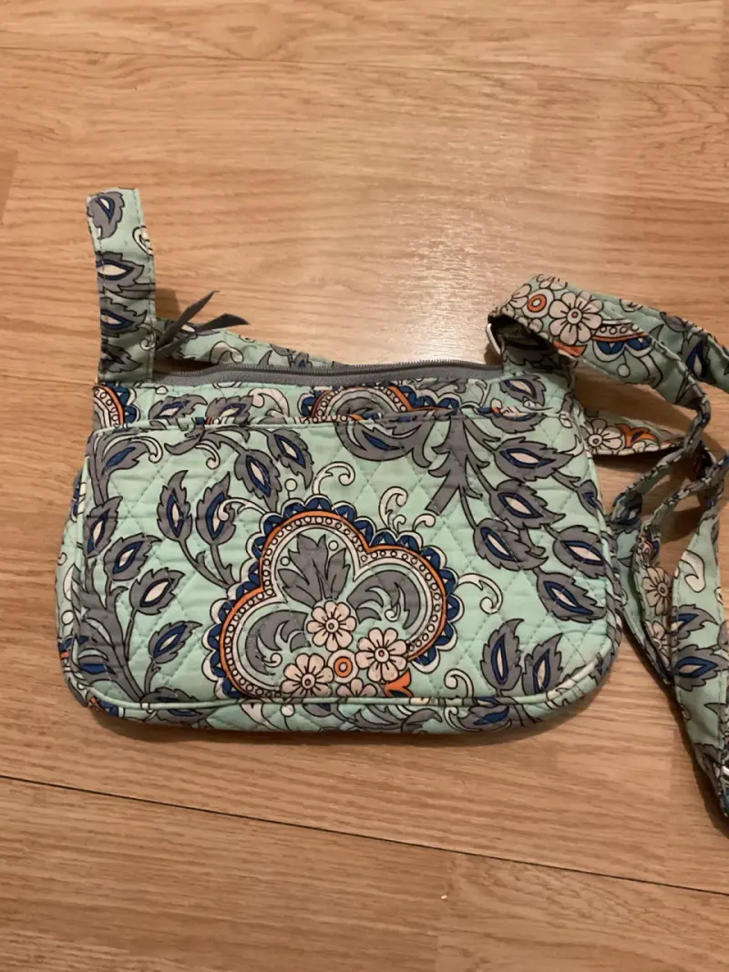 Cartera con estampado floral - 5