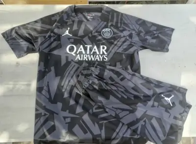 Conjunto deportivo PSG - miniatura 1