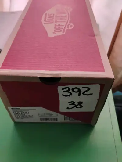 Caja de zapatos Vans original - miniatura 3