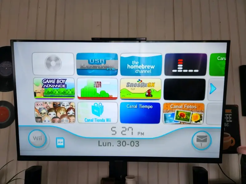 Consola Nintendo Wii blanca desbloqueada - 5
