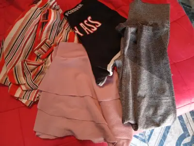 Ropa de niño y lola - miniatura 3