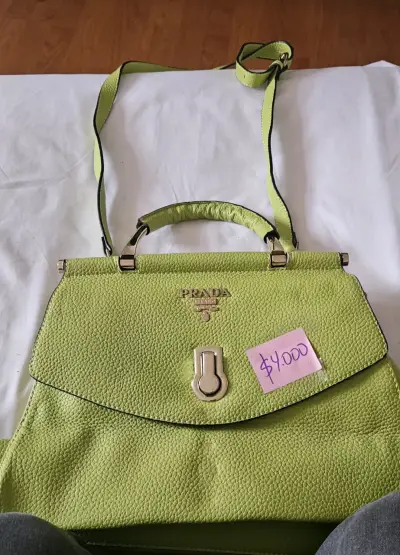 Carteras en buen estado - miniatura 2