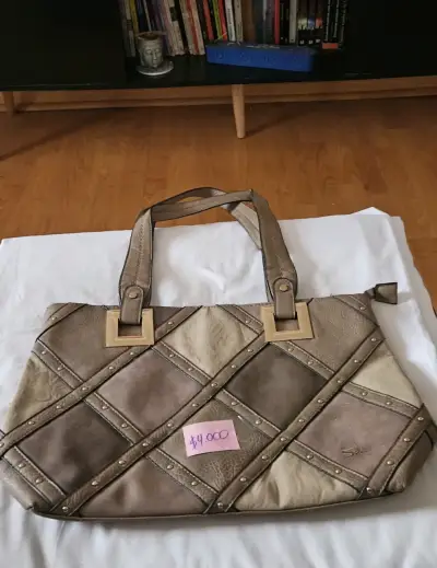 Carteras en buen estado - miniatura 3