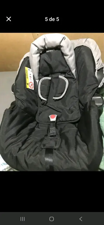 Silla de auto para bebé negra - miniatura 1