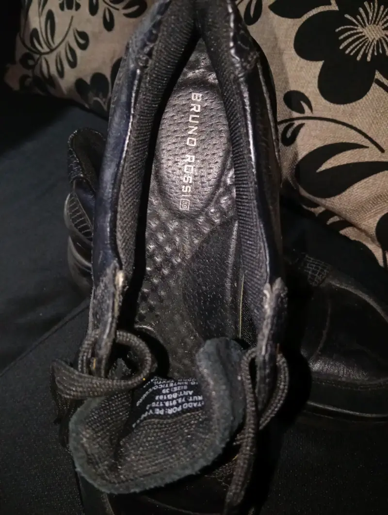 Zapatillas negras con diseño marca Bruno rosis - 3