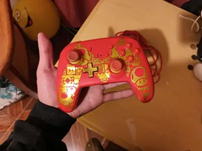 Joystick nintendo switch/PC edición Mario gold - miniatura 1