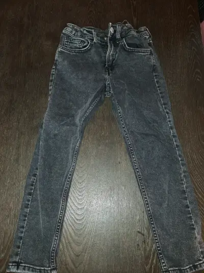 Jeans negros para niño - miniatura 1