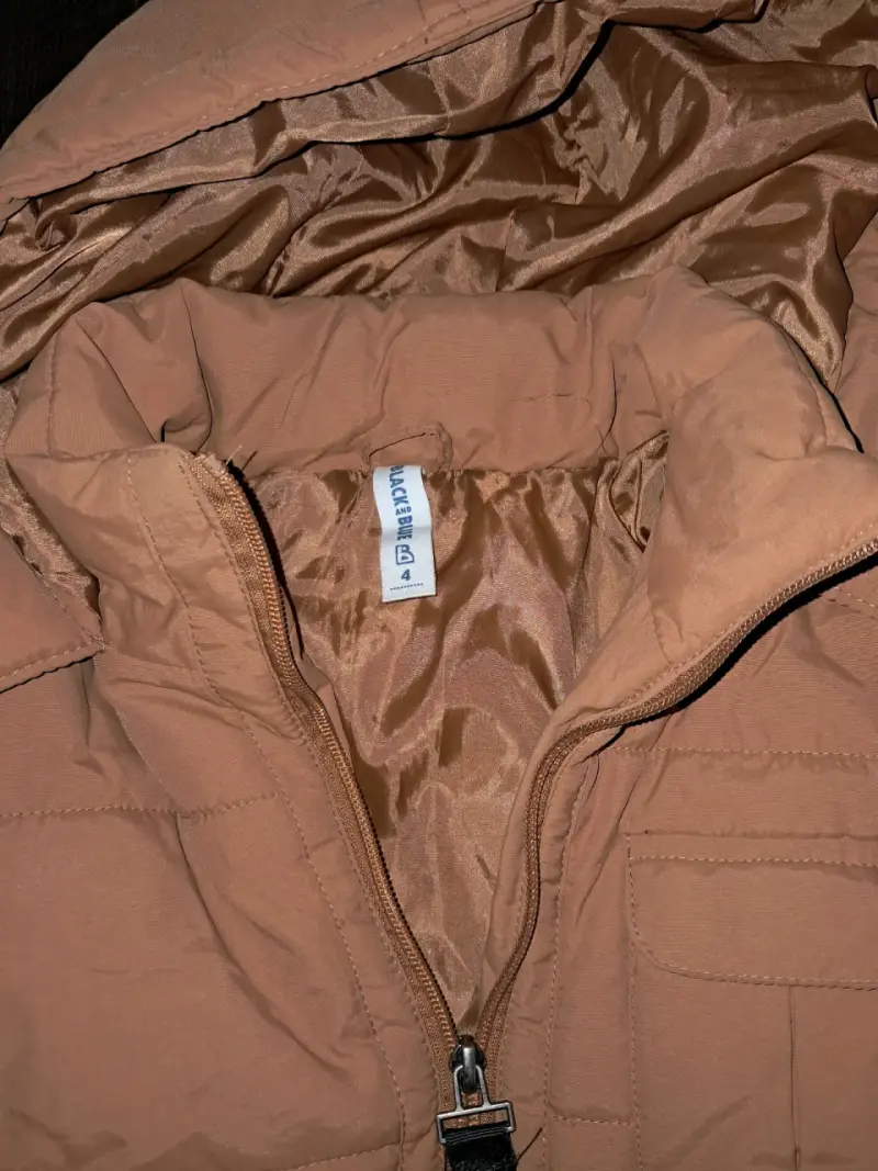 Chaqueta acolchada marrón con capucha - 2