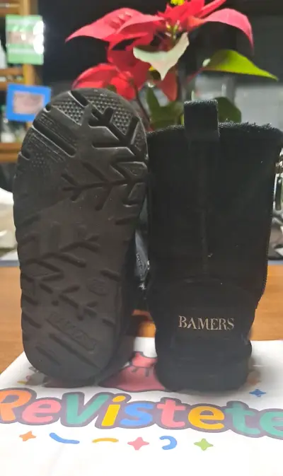 Botas negras de invierno - miniatura 2
