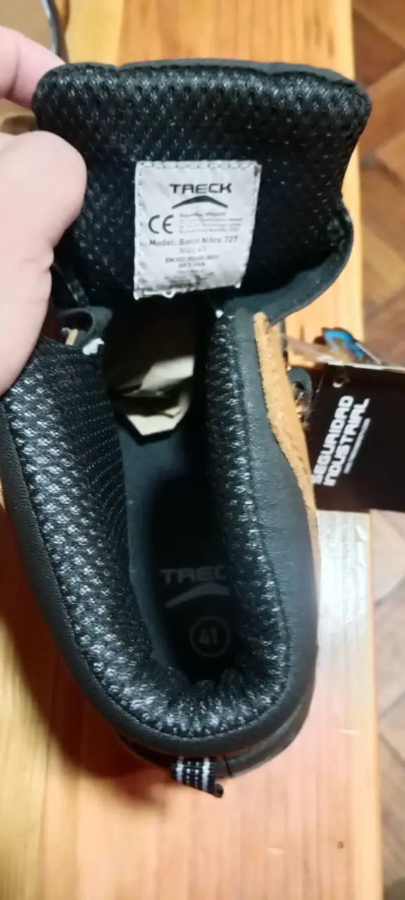 Botas de trabajo marrón marca Trek - 2