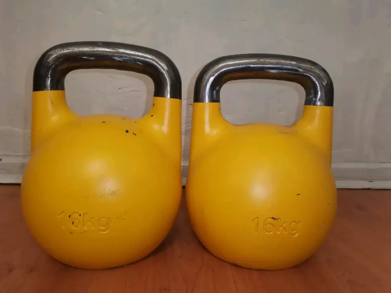 Kettlebell amarilla 16kg - 3