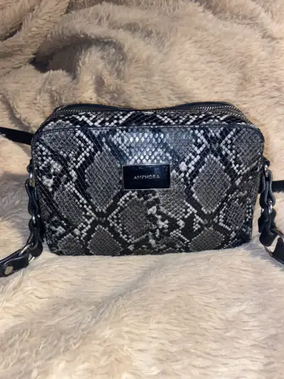Cartera amphora cruzada estampado serpiente - miniatura 3