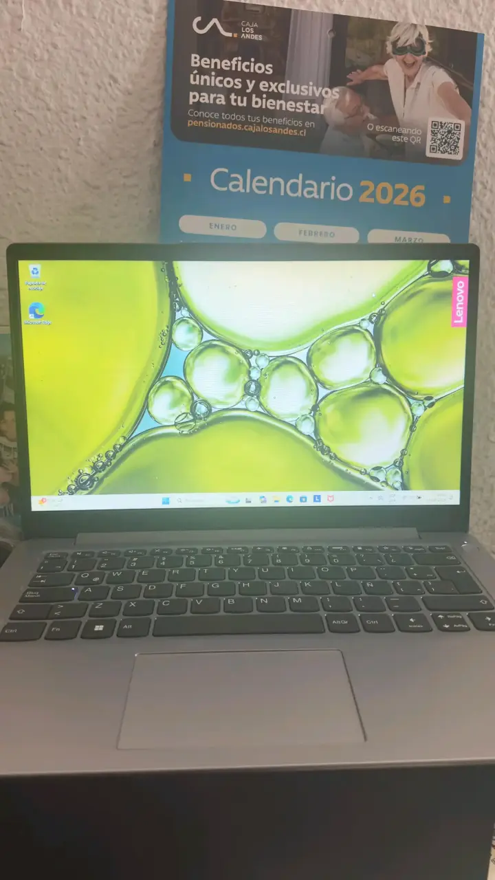 Notebook Lenovo 14 pulgadas - 1