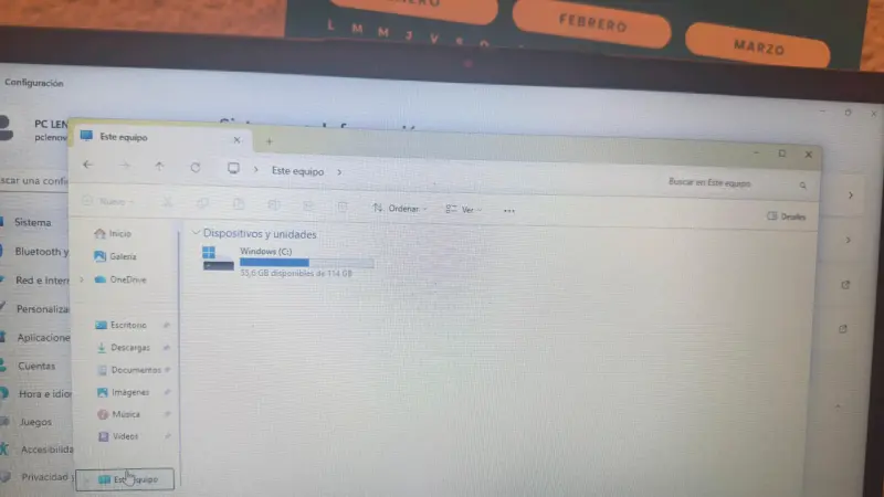 Notebook Lenovo 14 pulgadas - 3
