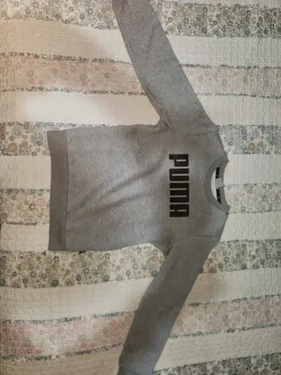 Polerón gris marca Puma niño - miniatura 1