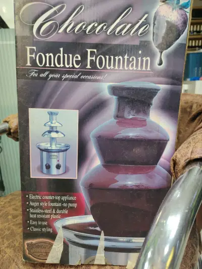 Fuente de fondue de chocolate - miniatura 1