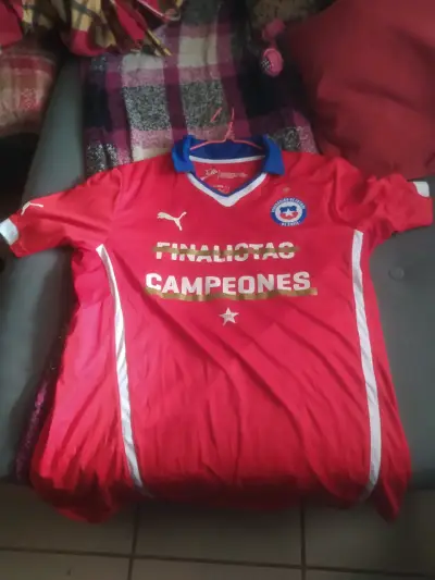 Camiseta Chile Puma 2015 edición especial - miniatura 1
