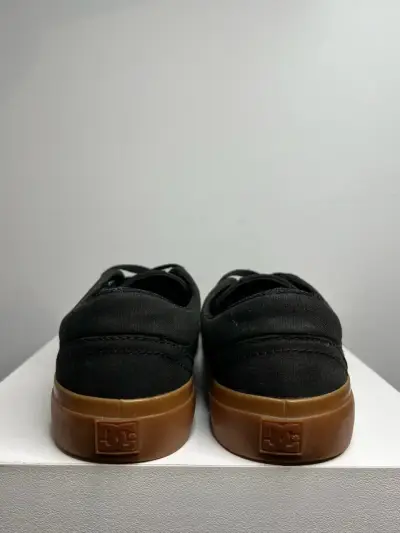 Zapatillas DC Negras - miniatura 5