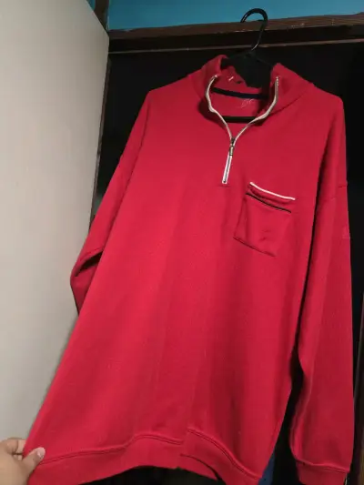 Sweater rojo con cierre hombre - miniatura 1