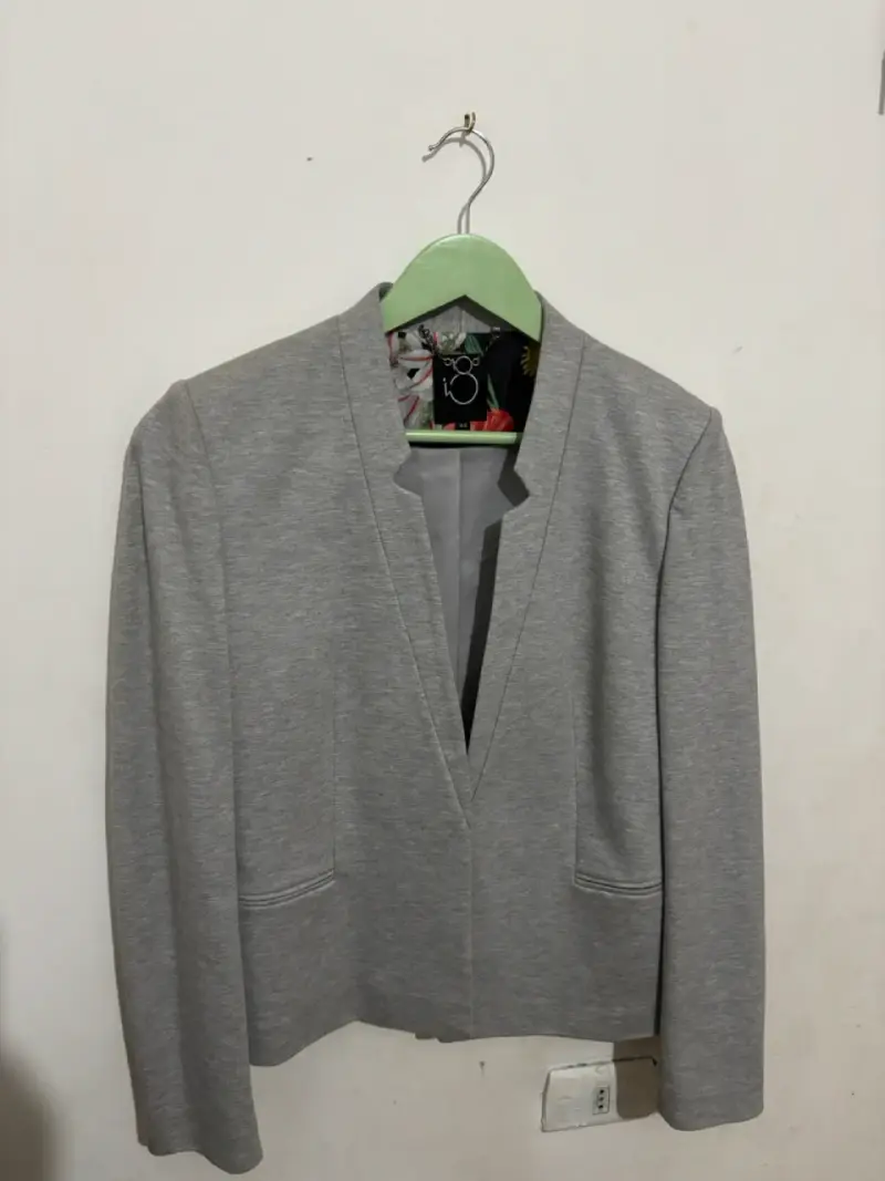 Blazer gris elegante - 1