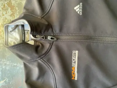 Chaqueta deportiva Adidas negra - miniatura 1