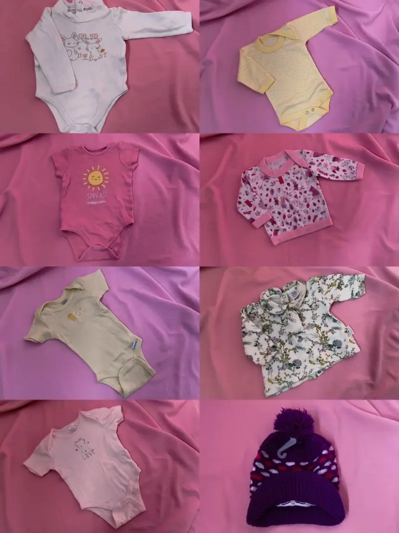 Lote de ropa de bebé variada