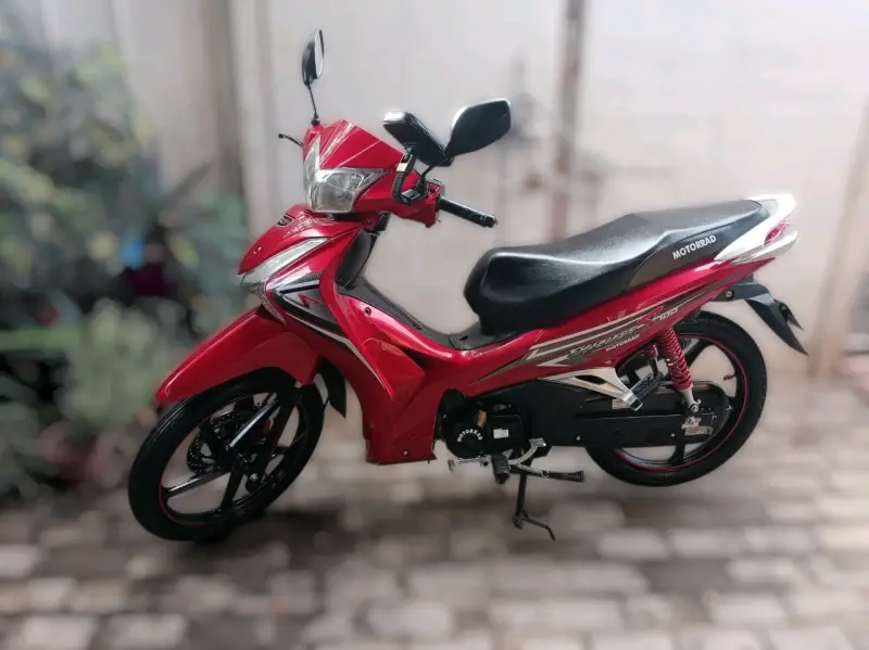Motocicleta - 2