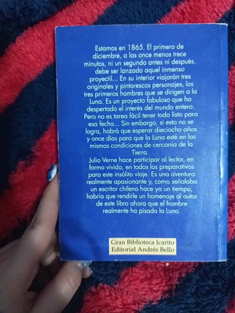 Libro 'De la Tierra a la Luna' de Julio Verne - 2