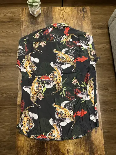 Camisa estampada de tigres - miniatura 2