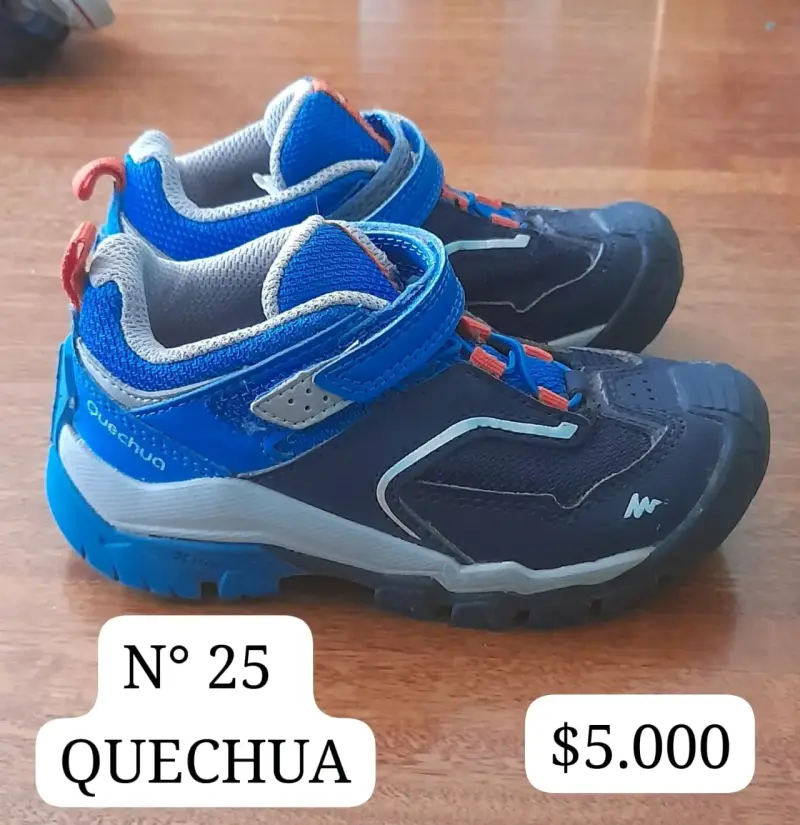 Zapatillas Quechua azules talla 25