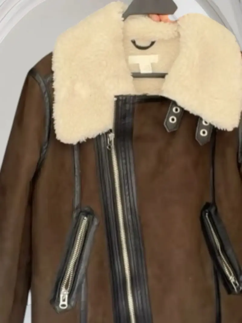 Chaqueta h&M con chiporro interior - 3
