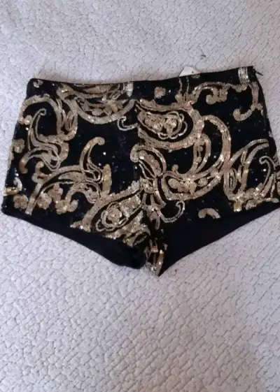 Shorts brillantes negro y dorado - miniatura 3