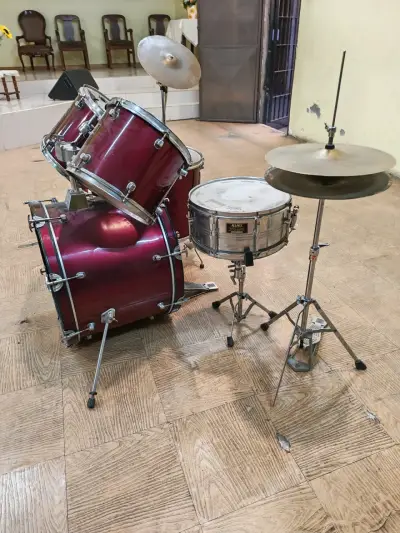 Batería acústica roja - miniatura 3