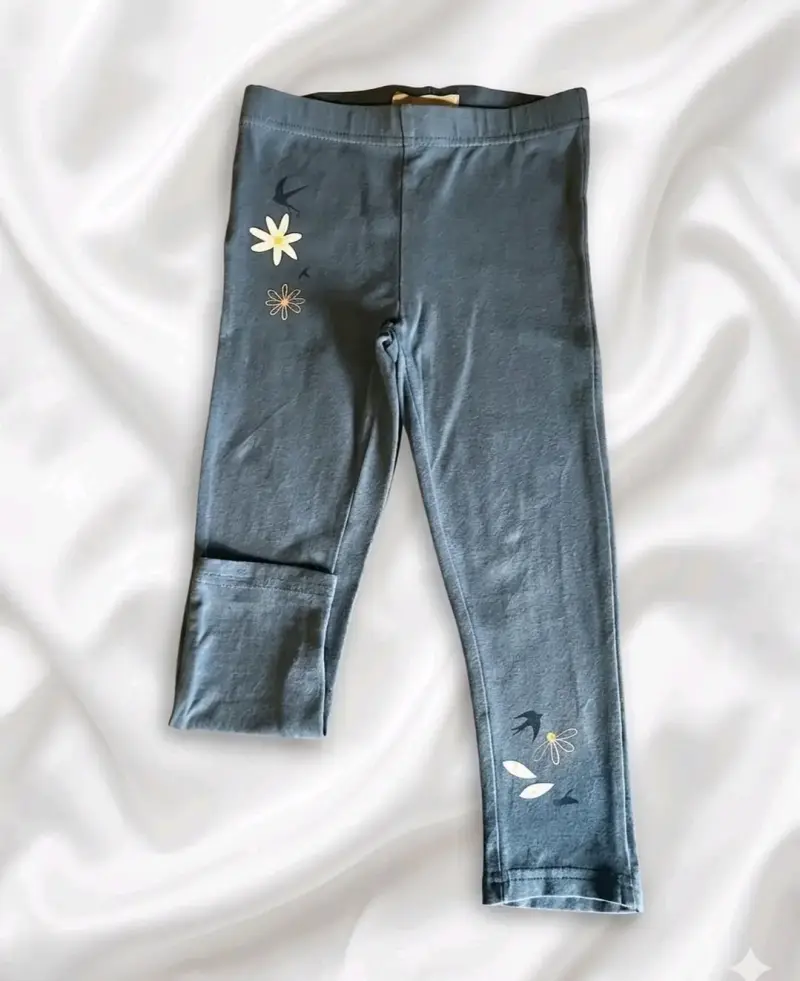 Leggings infantiles celeste con estampado
