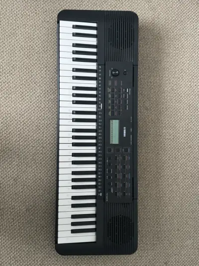 Teclado Yamaha  61 teclas PSR-E273 - miniatura 1