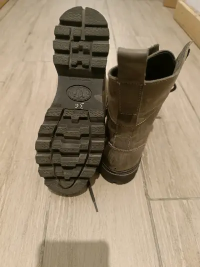 Botas de cuero verde - miniatura 3