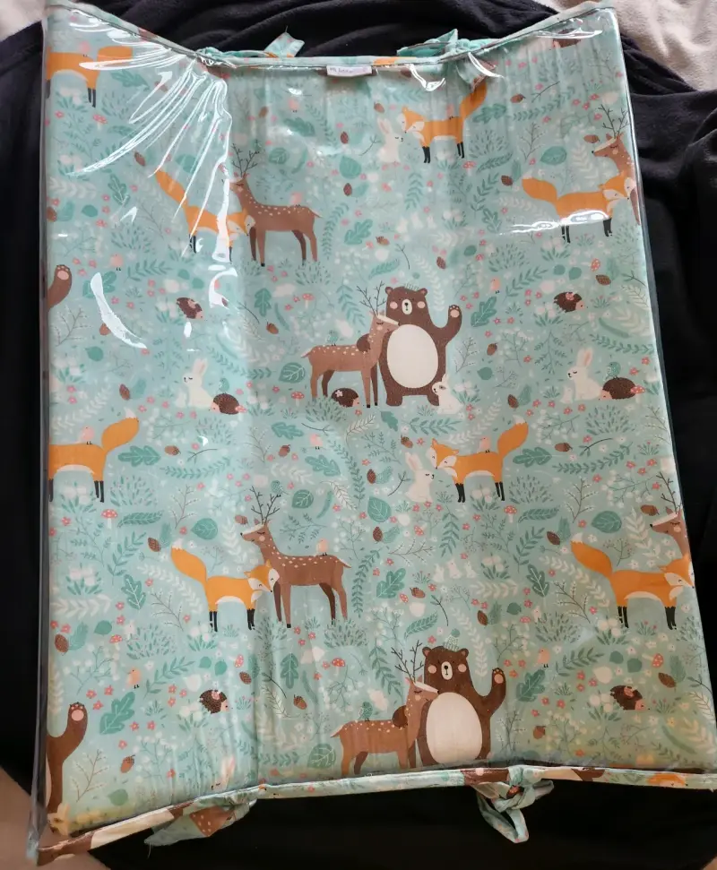 Mudador para bebé con diseño de animales - 1