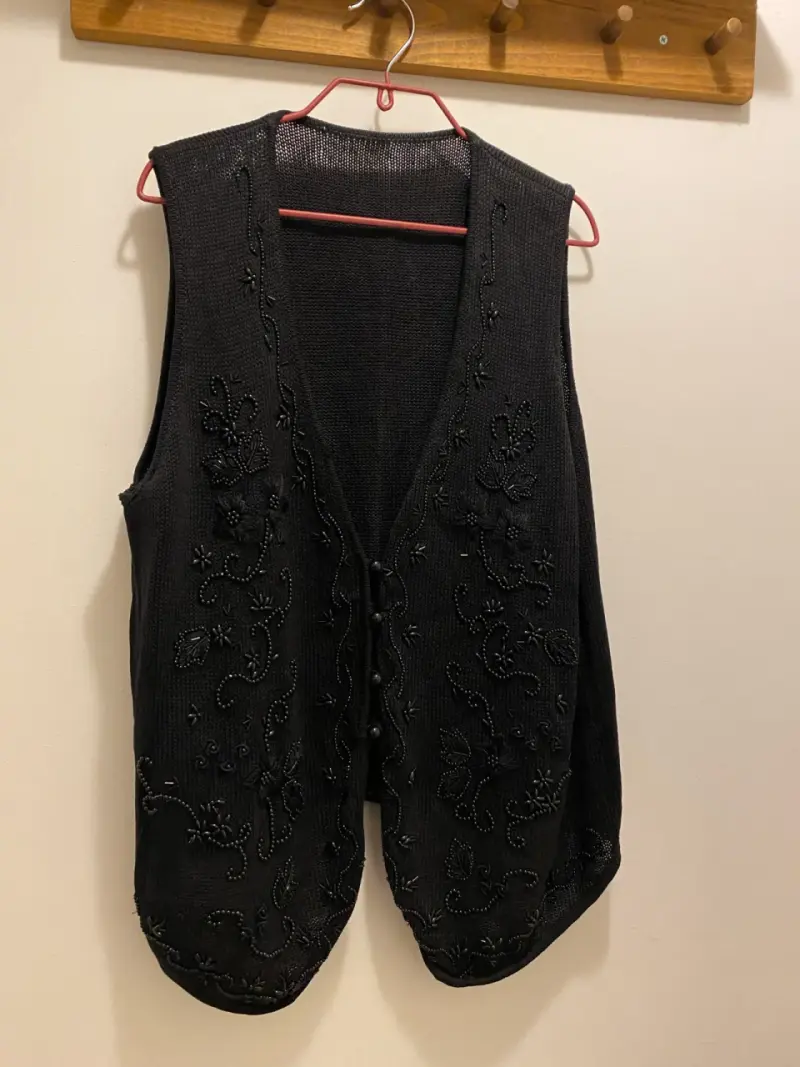 Vest negro bordado - 1