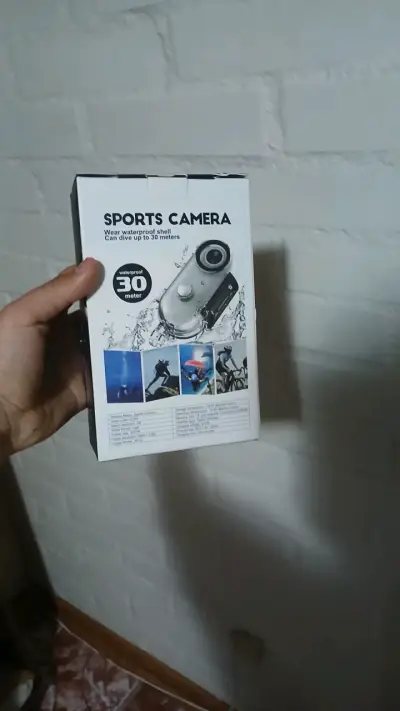 Cámara deportiva 4K WiFi - miniatura 2