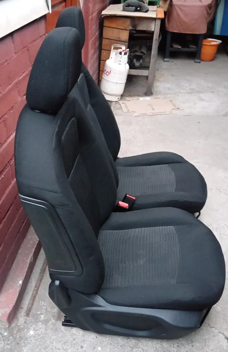 Butacas Peugeot 301 con airbag impecables - 3