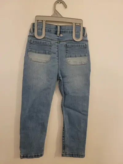 Jeans azul desgastado infantil - miniatura 3