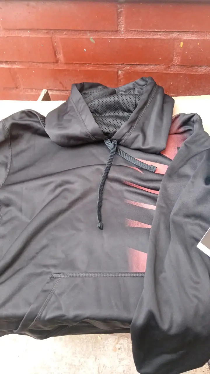 Polerón Nike Deportivo negro y rojo - 2